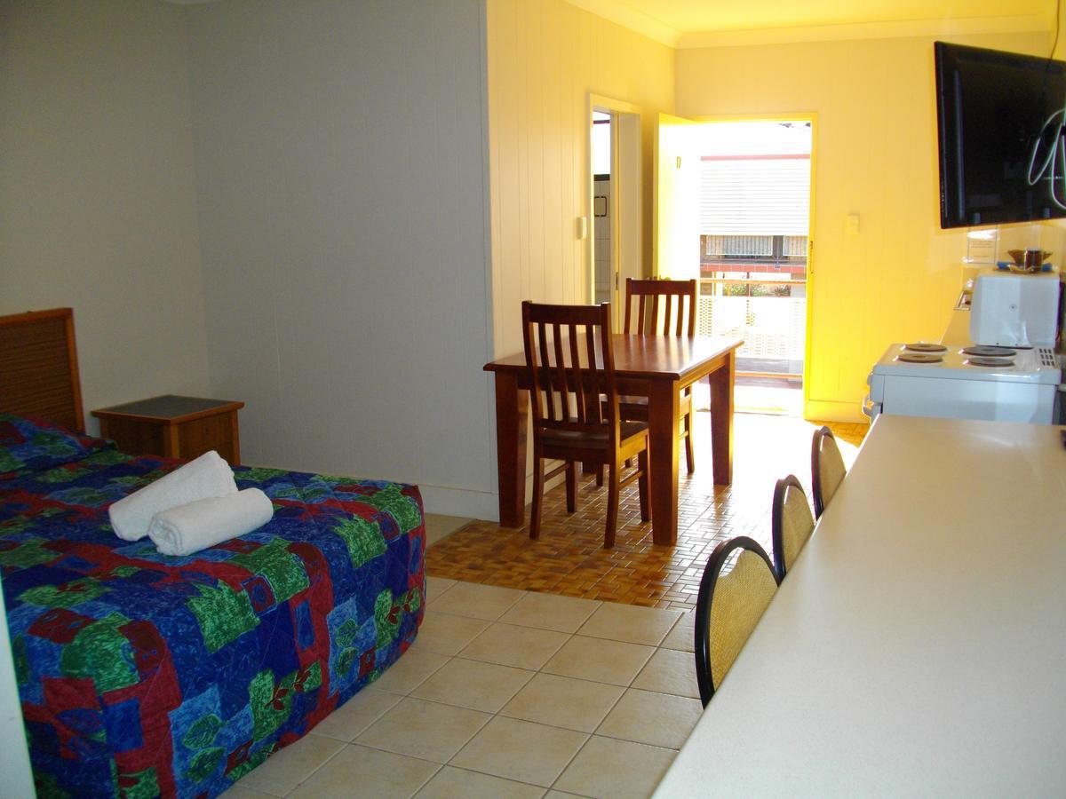 Kurrimine Beach Motel Екстер'єр фото