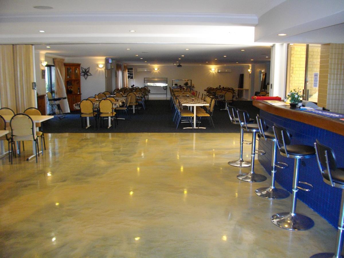 Kurrimine Beach Motel Екстер'єр фото